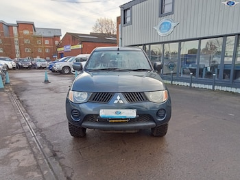 Used Mitsubishi L200 2006 for sale - 76656174: Photo