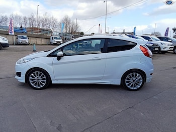 Used Ford Fiesta 2013 for sale - 77807238: Photo