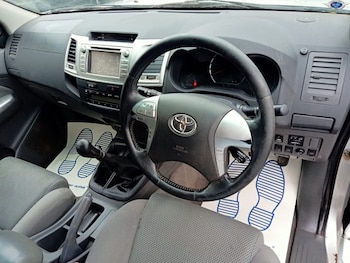 Used Toyota Hilux 2013 for sale - 77173183: Photo