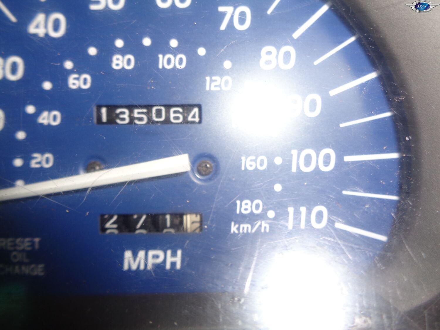 Used Toyota Hilux 2002 for sale - 76128865: Photo 12