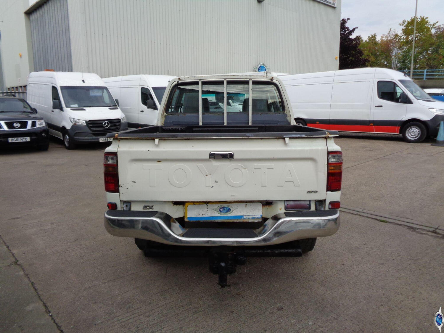 Used Toyota Hilux 2002 for sale - 76128865: Photo 6