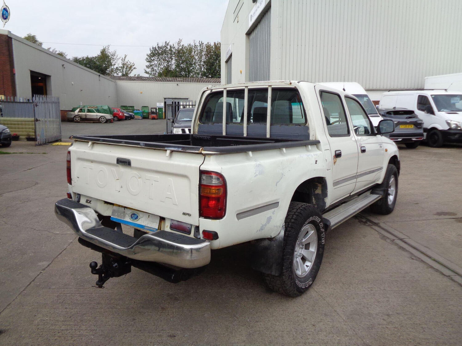 Used Toyota Hilux 2002 for sale - 76128865: Photo 8