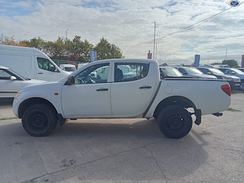 Used Mitsubishi L200 2009 for sale - 79588782: Photo