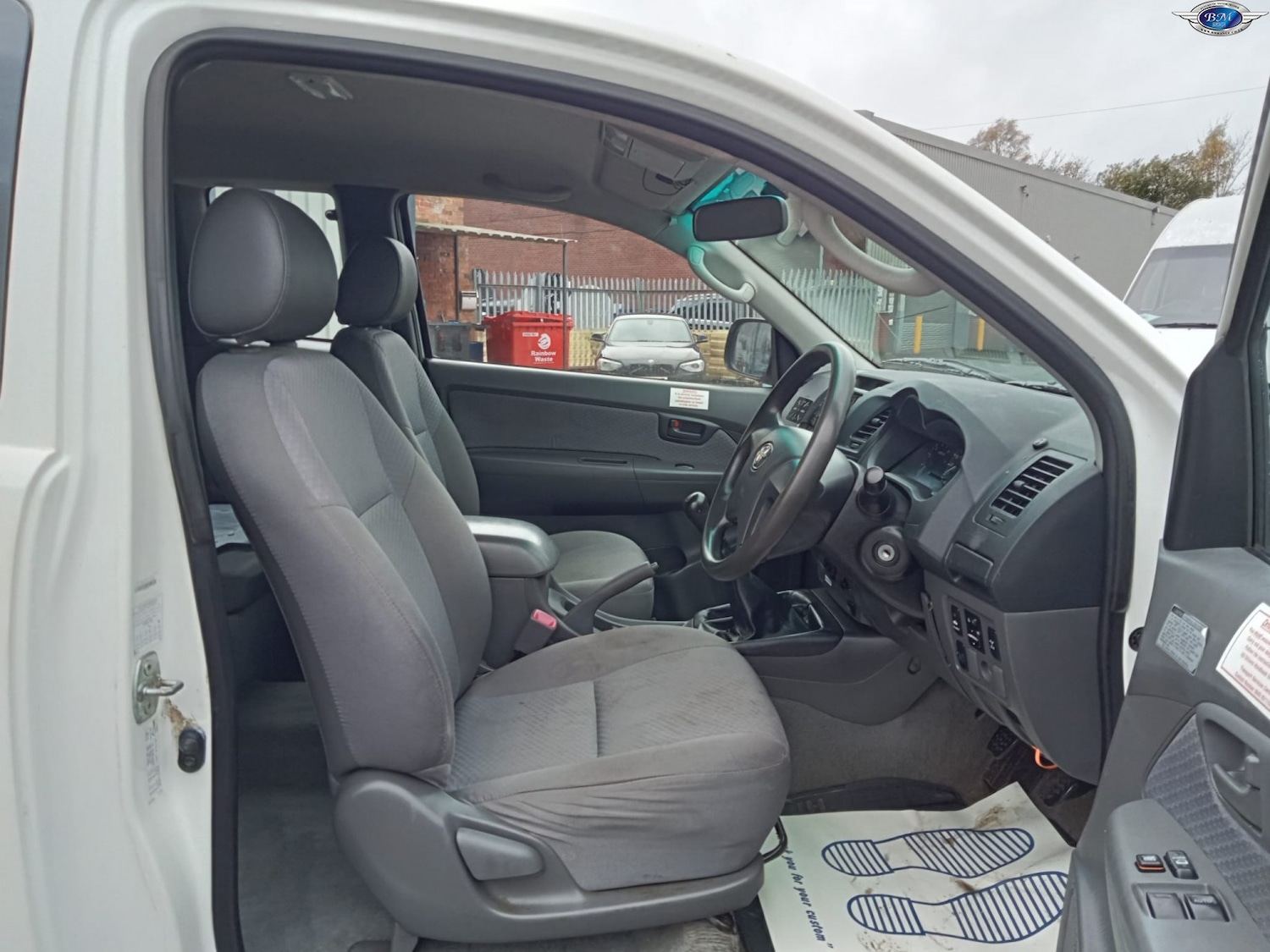 Used Toyota Hilux 2013 for sale - 76517814: Photo 15