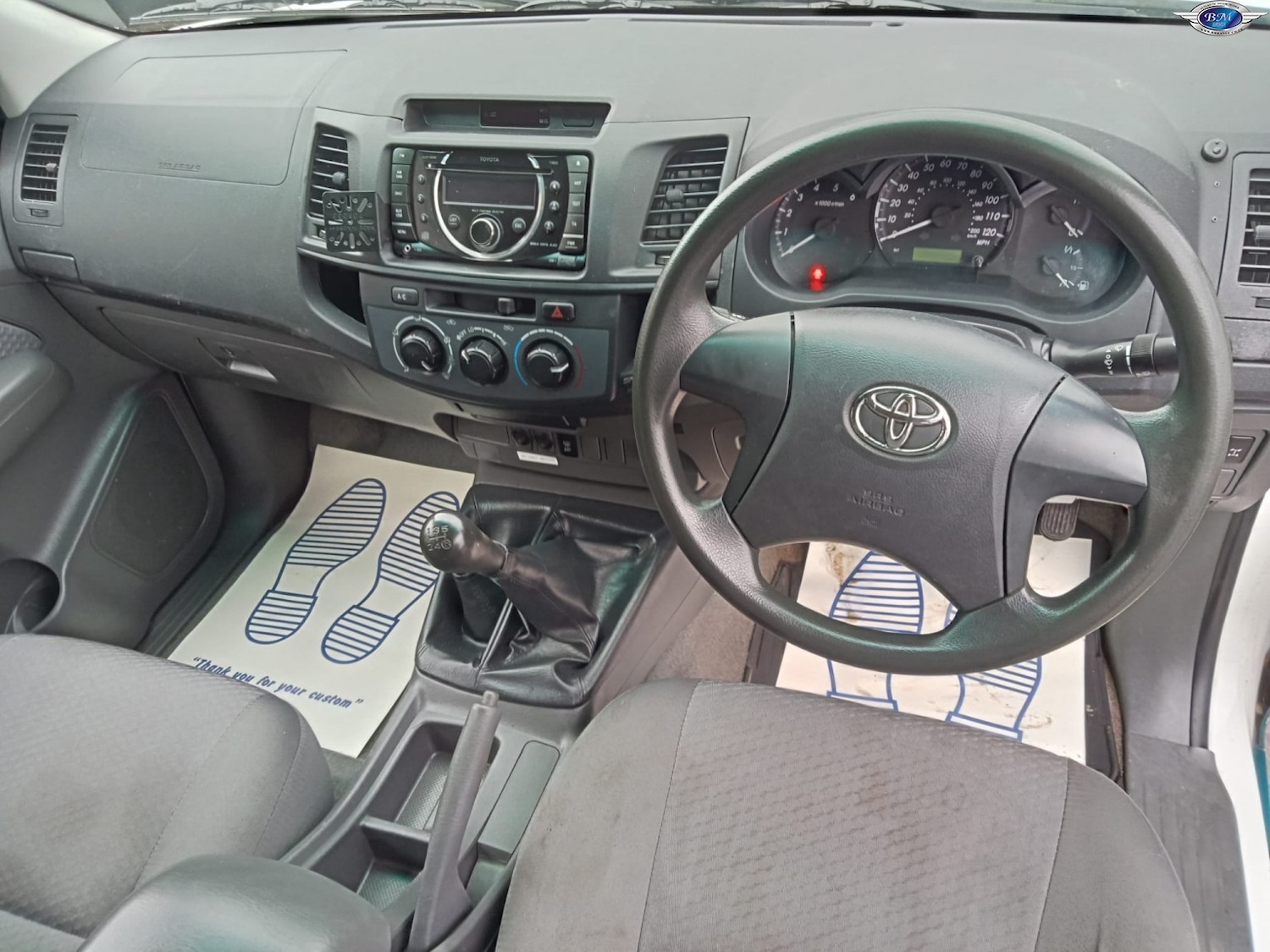Used Toyota Hilux 2013 for sale - 76517814: Photo 2