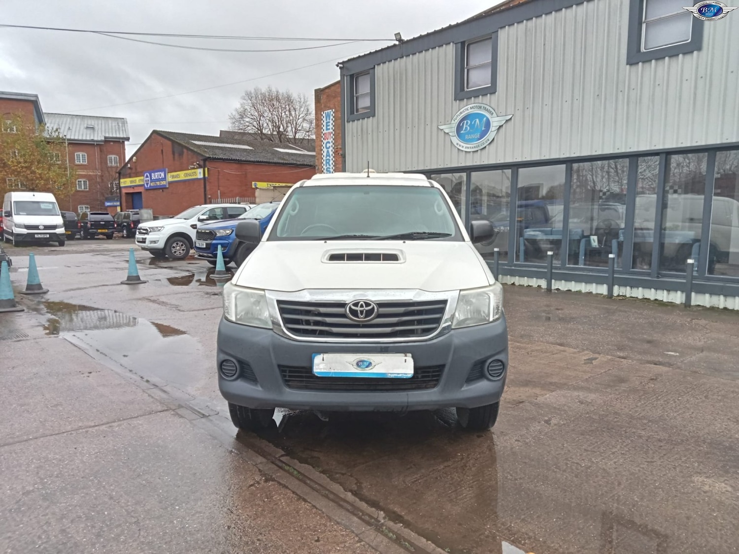 Used Toyota Hilux 2013 for sale - 76517814: Photo 3