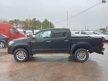 Used Toyota Hilux 2012 for sale - 79608578: Photo