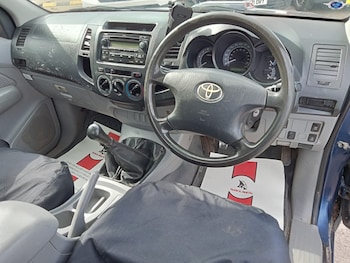 Used Toyota Hilux 2008 for sale - 79047793: Photo