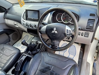 Used Mitsubishi L200 2011 for sale - 77891568: Photo