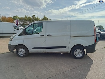 Used Ford Transit Custom 2017 for sale - 79507835: Photo