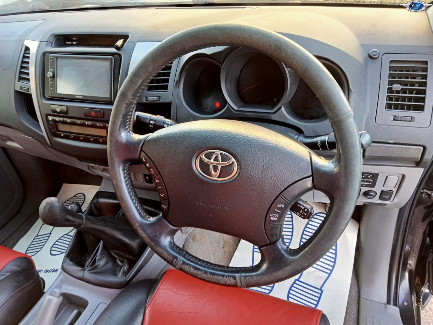 Used Toyota Hilux 2011 for sale - 76986776: Photo 11