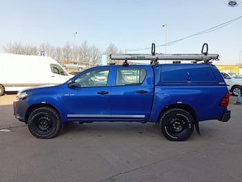 Used Toyota Hilux 2018 for sale - 77735712: Photo