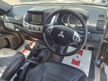Used Mitsubishi L200 2015 for sale - 78674180: Photo