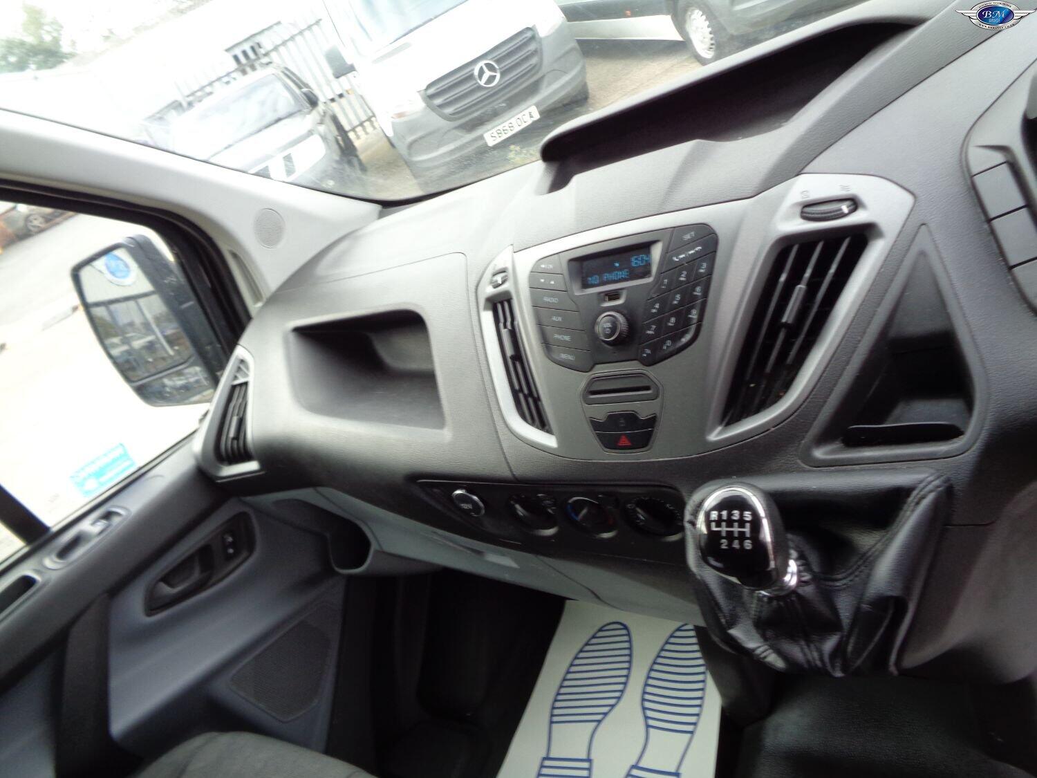 Used Ford Transit Custom 2017 for sale - 76134090: Photo 10