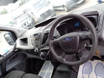 Used Ford Transit Custom 2017 for sale - 76134090: Photo 2