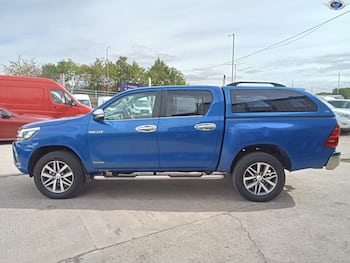 Used Toyota Hilux 2017 for sale - 79644351: Photo
