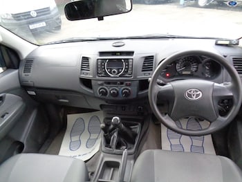 Used Toyota Hilux 2013 for sale - 76281450: Photo