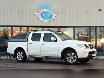 Nissan - Navara