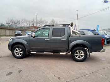 Used Nissan Navara 2011 for sale - 77049277: Photo