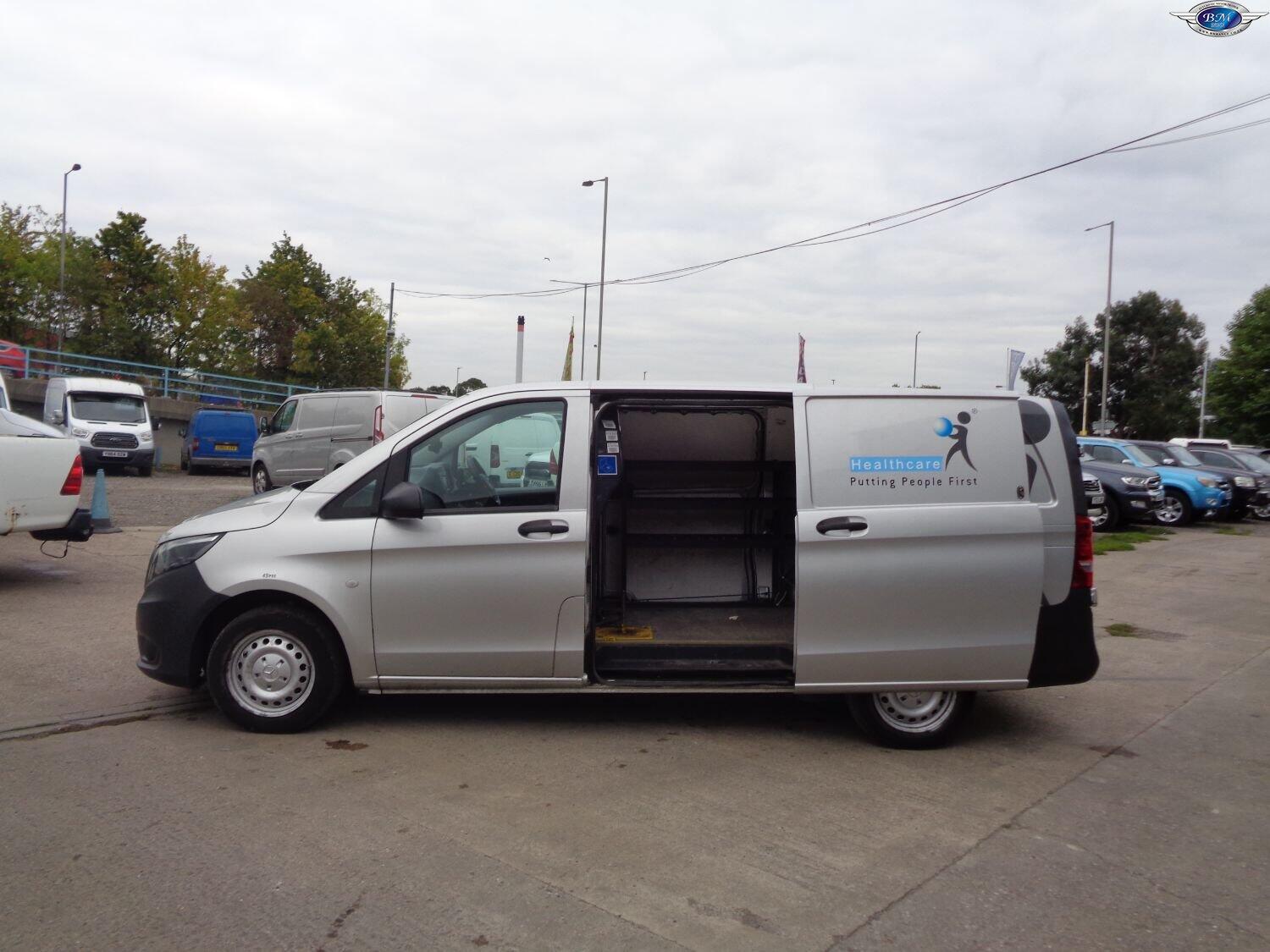 Used Mercedes-Benz Vito 2019 for sale - 76070490: Photo 5