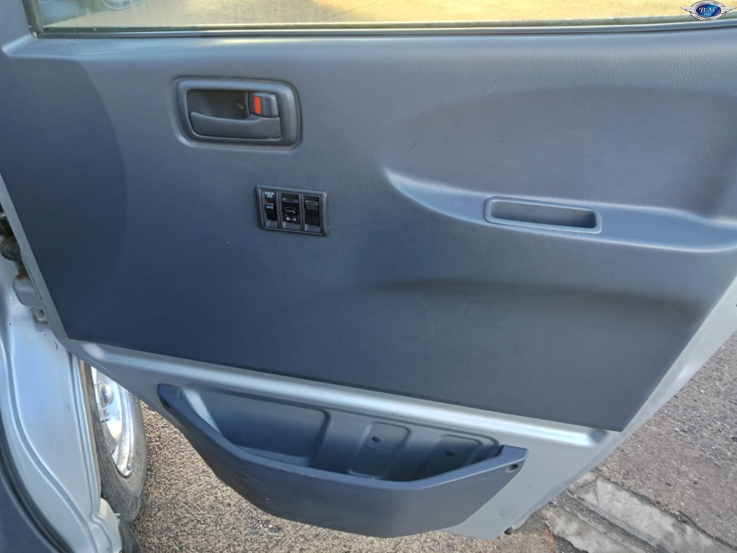 Used Toyota HiAce 2001 for sale - 76687224: Photo 13