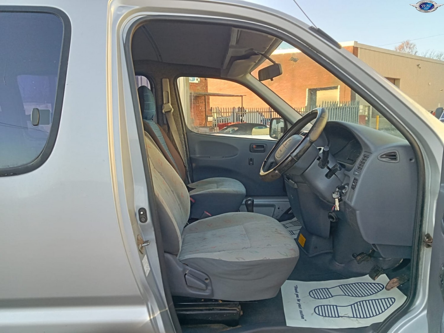 Used Toyota HiAce 2001 for sale - 76687224: Photo 14