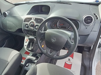 Used Renault Kangoo 2019 for sale - 78733139: Photo