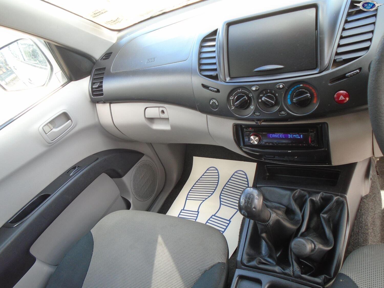 Used Mitsubishi L200 2010 for sale - 76149320: Photo 9