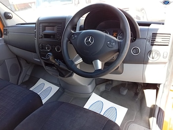 Used Mercedes-Benz Sprinter 2017 for sale - 79608678: Photo