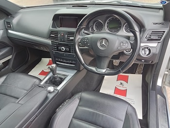 Used Mercedes-Benz E Class 2010 for sale - 78864988: Photo