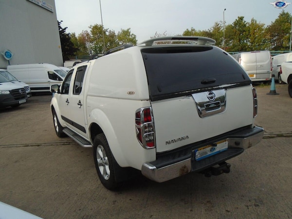 Used Nissan Navara 2010 for sale - 76011423: Photo 5