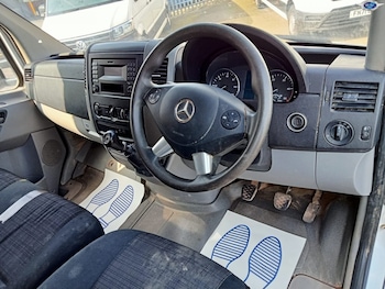 Used Mercedes-Benz Sprinter 2017 for sale - 77973749: Photo