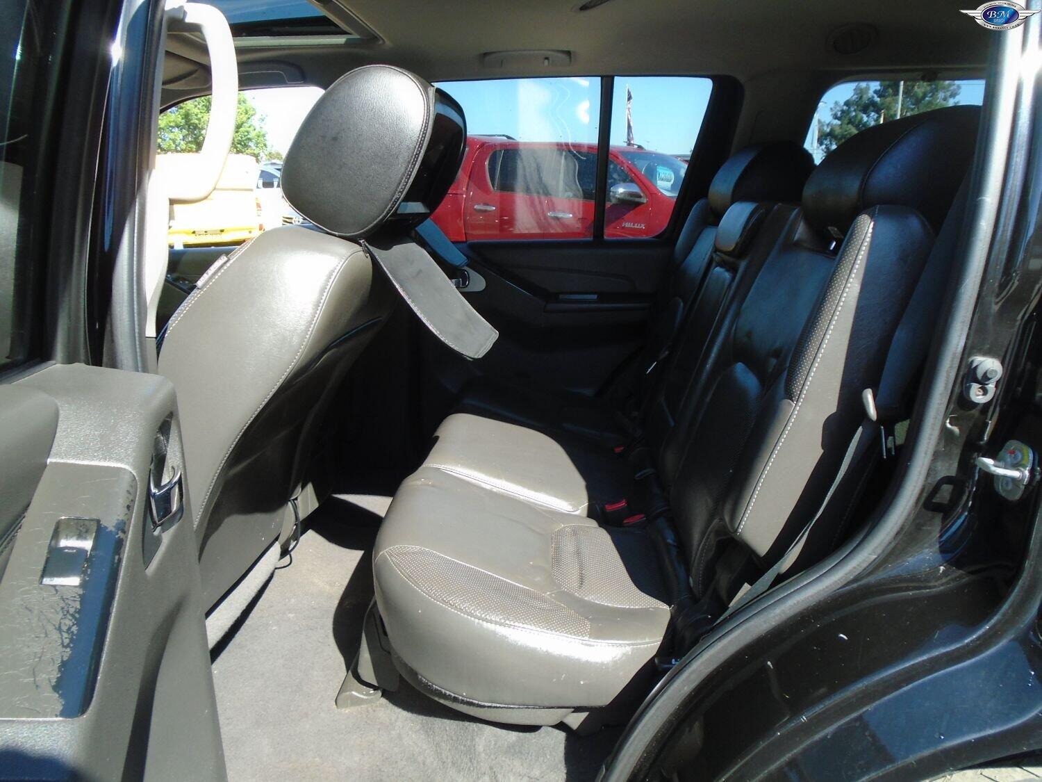 Used Nissan Pathfinder 2011 for sale - 76211815: Photo 14