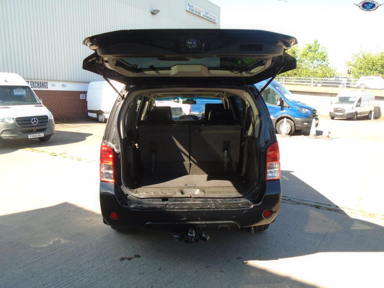 Used Nissan Pathfinder 2011 for sale - 76211815: Photo 6
