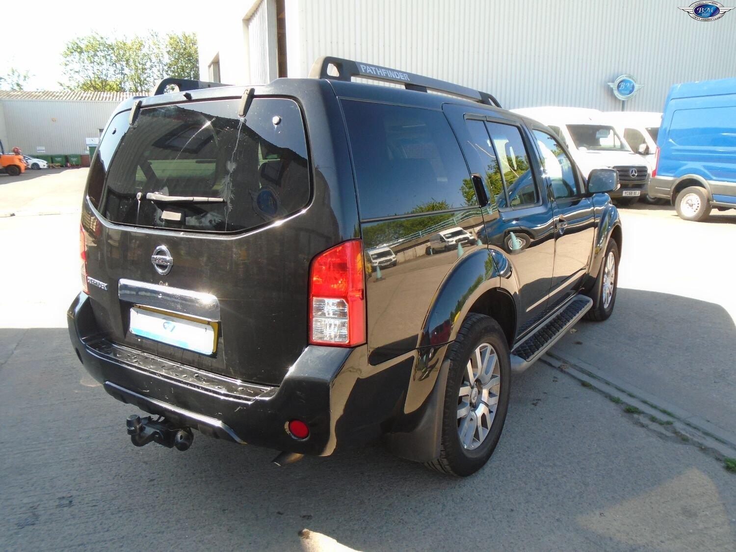 Used Nissan Pathfinder 2011 for sale - 76211815: Photo 7