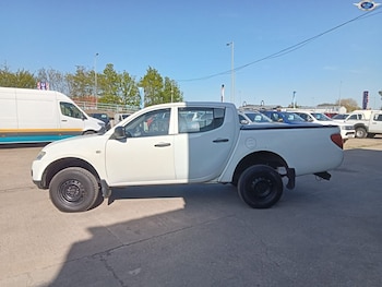Used Mitsubishi L200 2014 for sale - 78360109: Photo