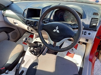 Used Mitsubishi L200 2015 for sale - 78360115: Photo