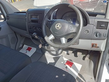 Used Mercedes-Benz Sprinter 2018 for sale - 79033143: Photo