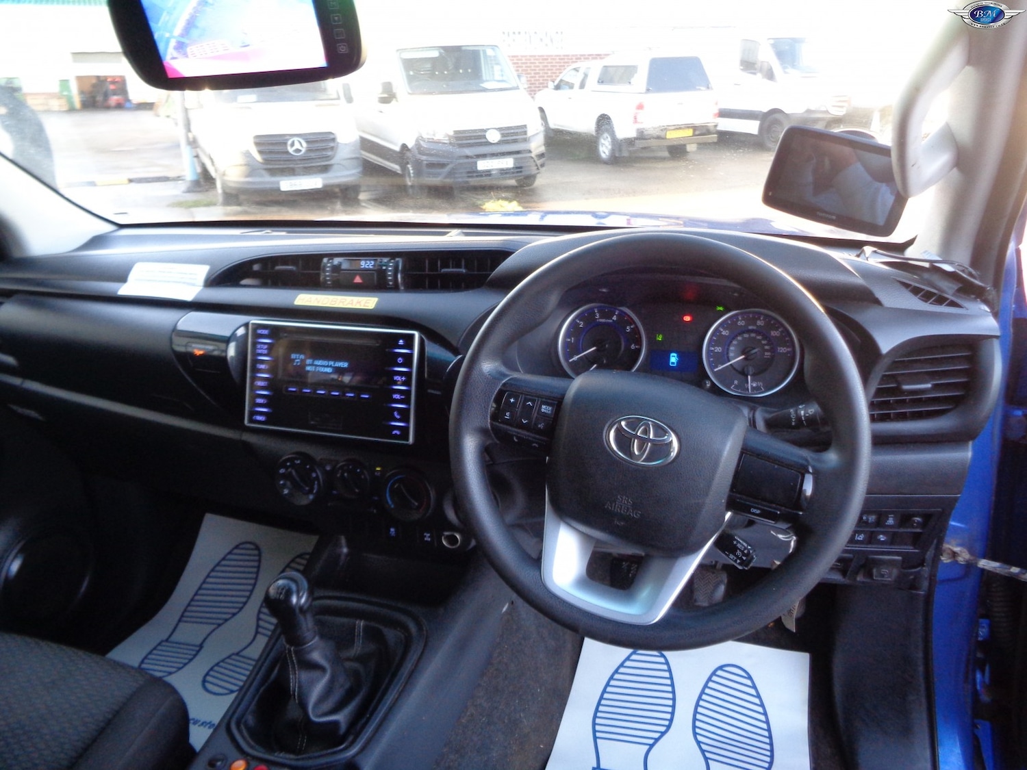 Used Toyota Hilux 2018 for sale - 76376929: Photo 2