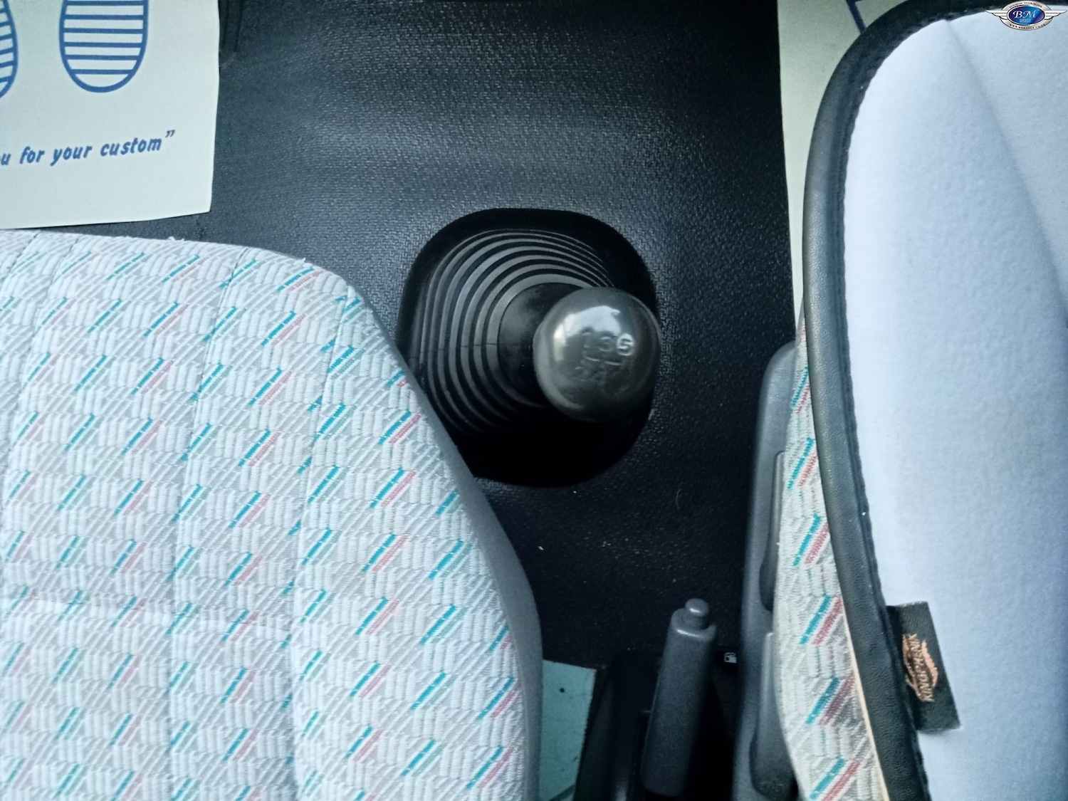 Used Toyota HiAce 2003 for sale - 77357349: Photo 10