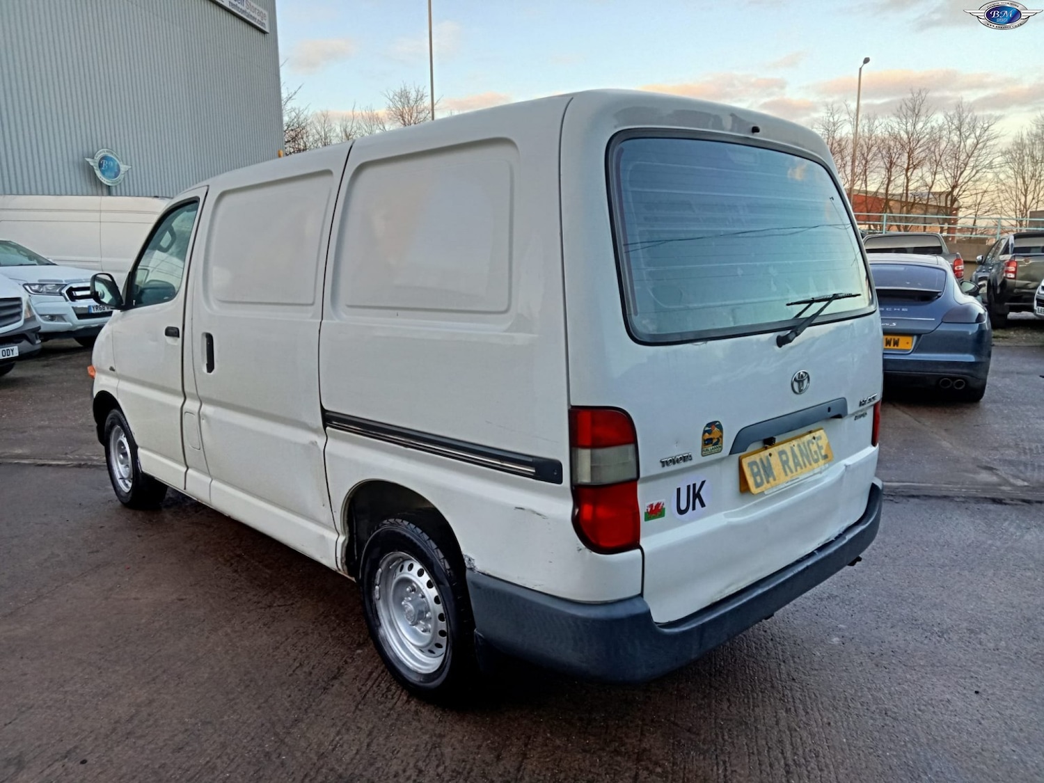 Used Toyota HiAce 2003 for sale - 77357349: Photo 5