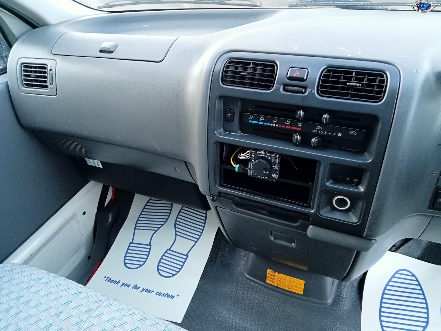 Used Toyota HiAce 2003 for sale - 77357349: Photo 9