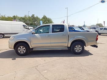 Used Toyota Hilux 2013 for sale - 78674184: Photo