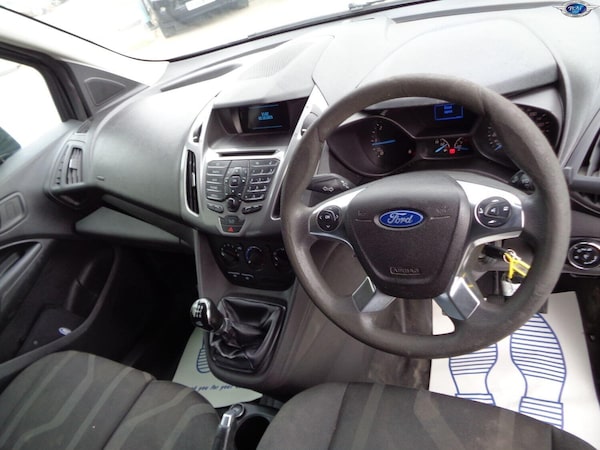 Used Ford Transit Connect 2015 for sale - 76107265: Photo 2