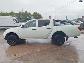 Used Mitsubishi L200 2010 for sale - 78750556: Photo