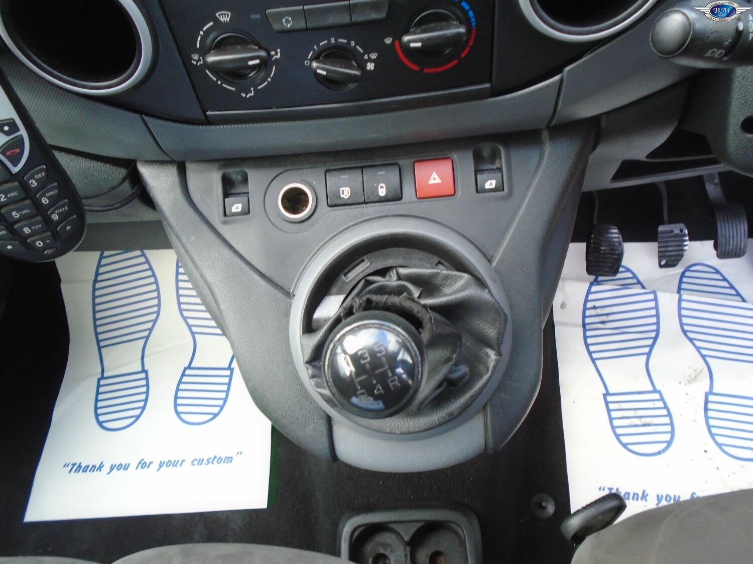 Used Peugeot Partner 2015 for sale - 75779372: Photo 10