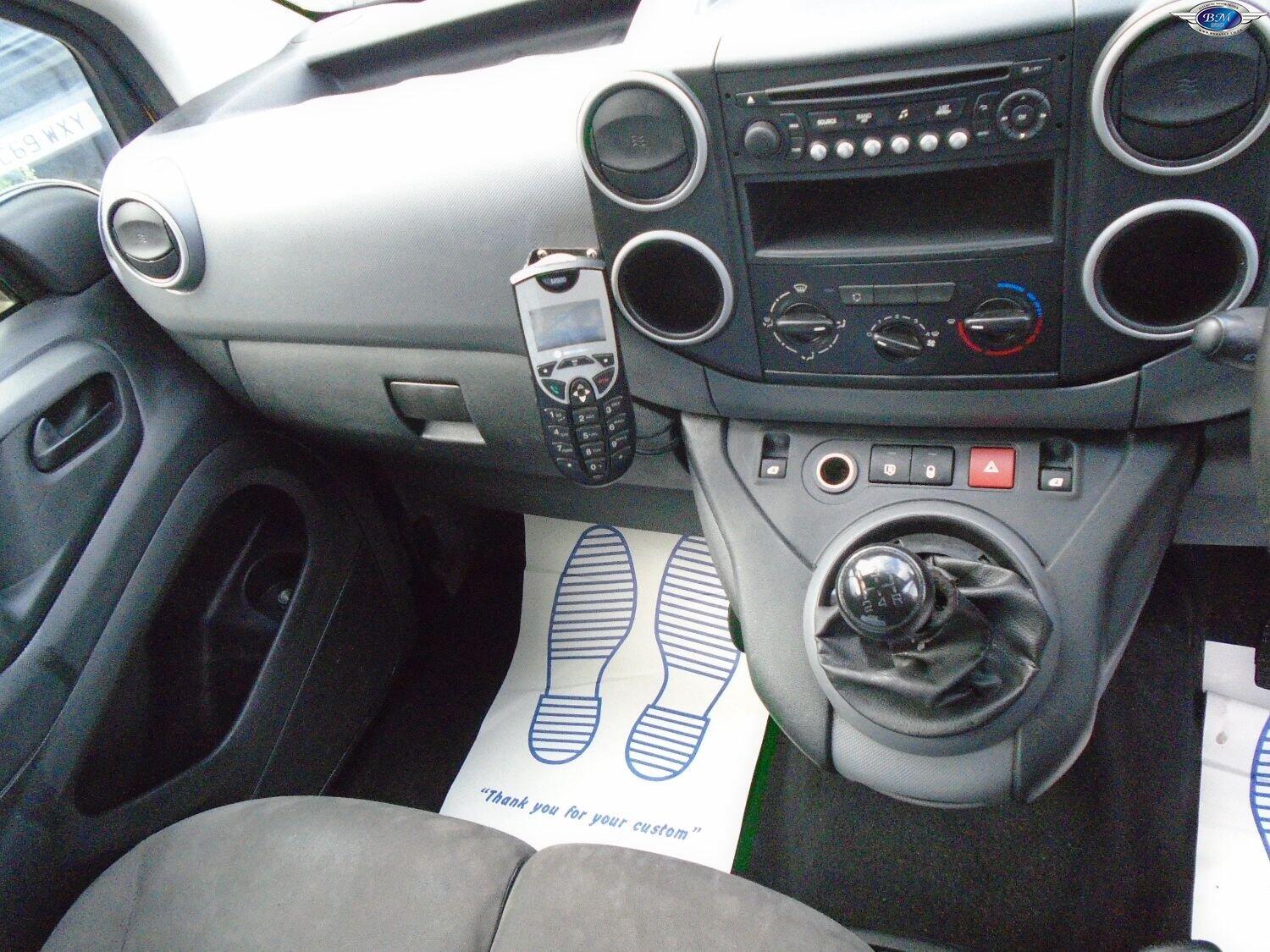 Used Peugeot Partner 2015 for sale - 75779372: Photo 9