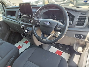 Used Ford Transit 2019 for sale - 78659799: Photo