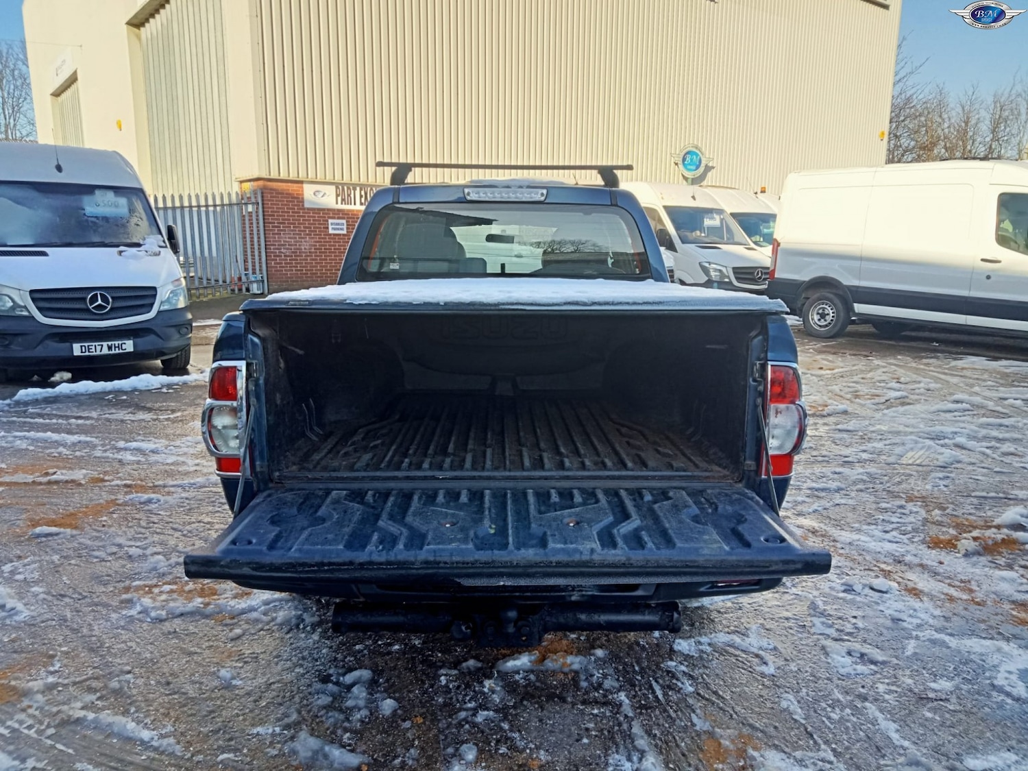 Used Isuzu Rodeo 2010 for sale - 77140724: Photo 7