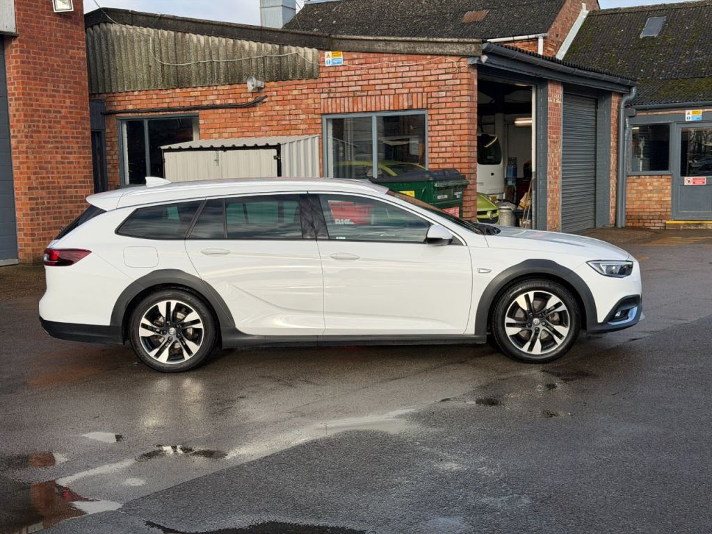Used Vauxhall Insignia 2018 for sale - 76845099: Photo 14